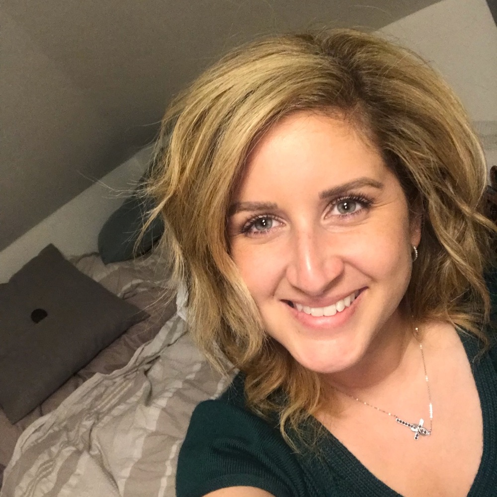 Meet your Posher, Viviana